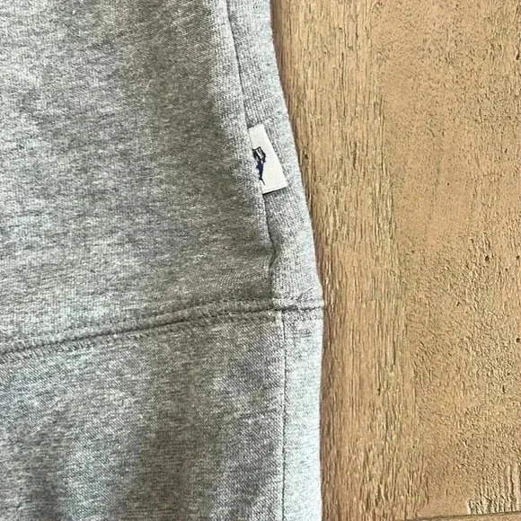 NWT Tommy Bahama grey 3/4 zip size XL - Picture 3 of 6